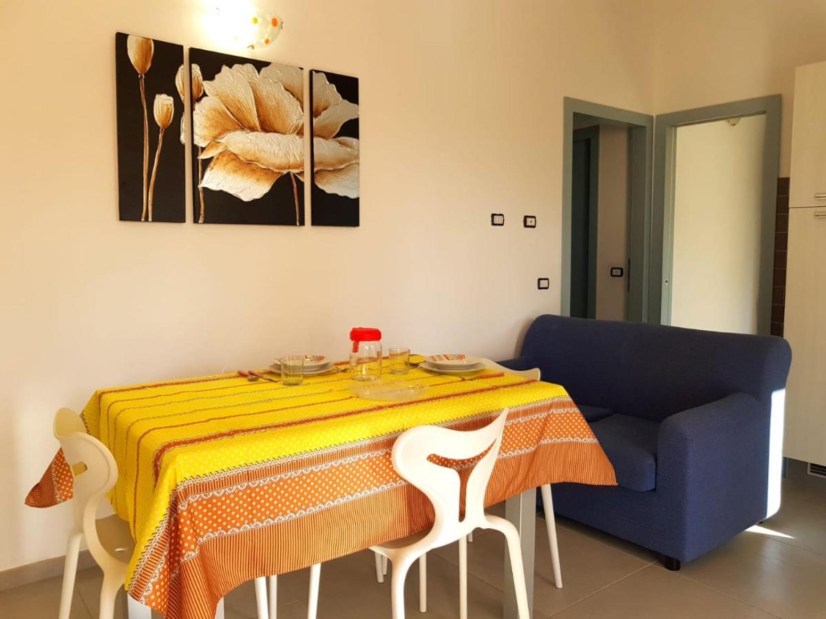 Borgo San Giorgio Apartment Àrbatax Exterior photo