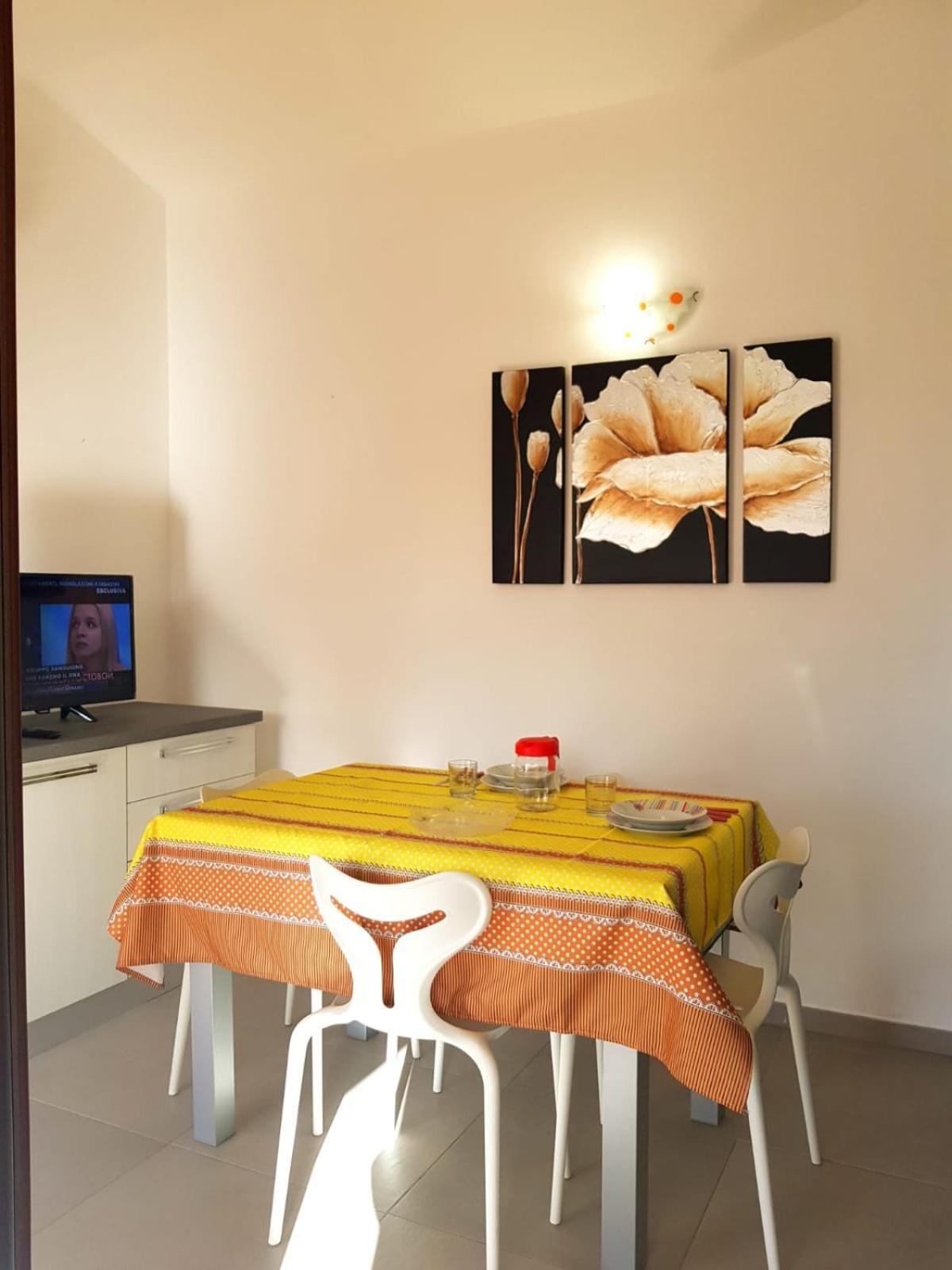 Borgo San Giorgio Apartment Àrbatax Exterior photo